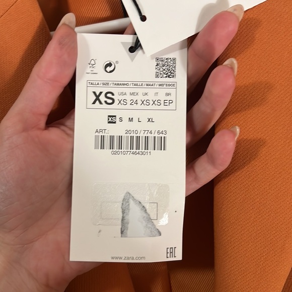 Zara Blazer - Picture 3 of 7